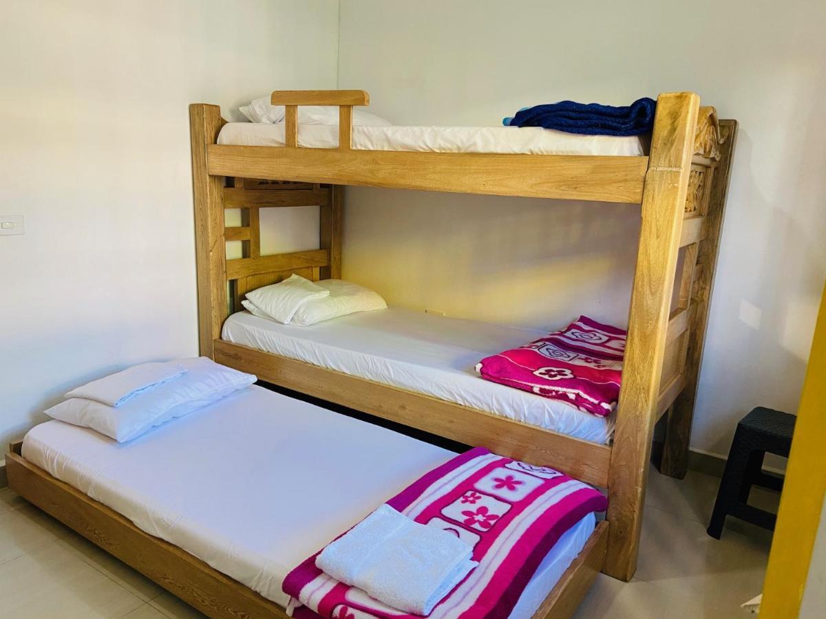 Casa Hostal Las Palmeras Guatapé Екстериор снимка